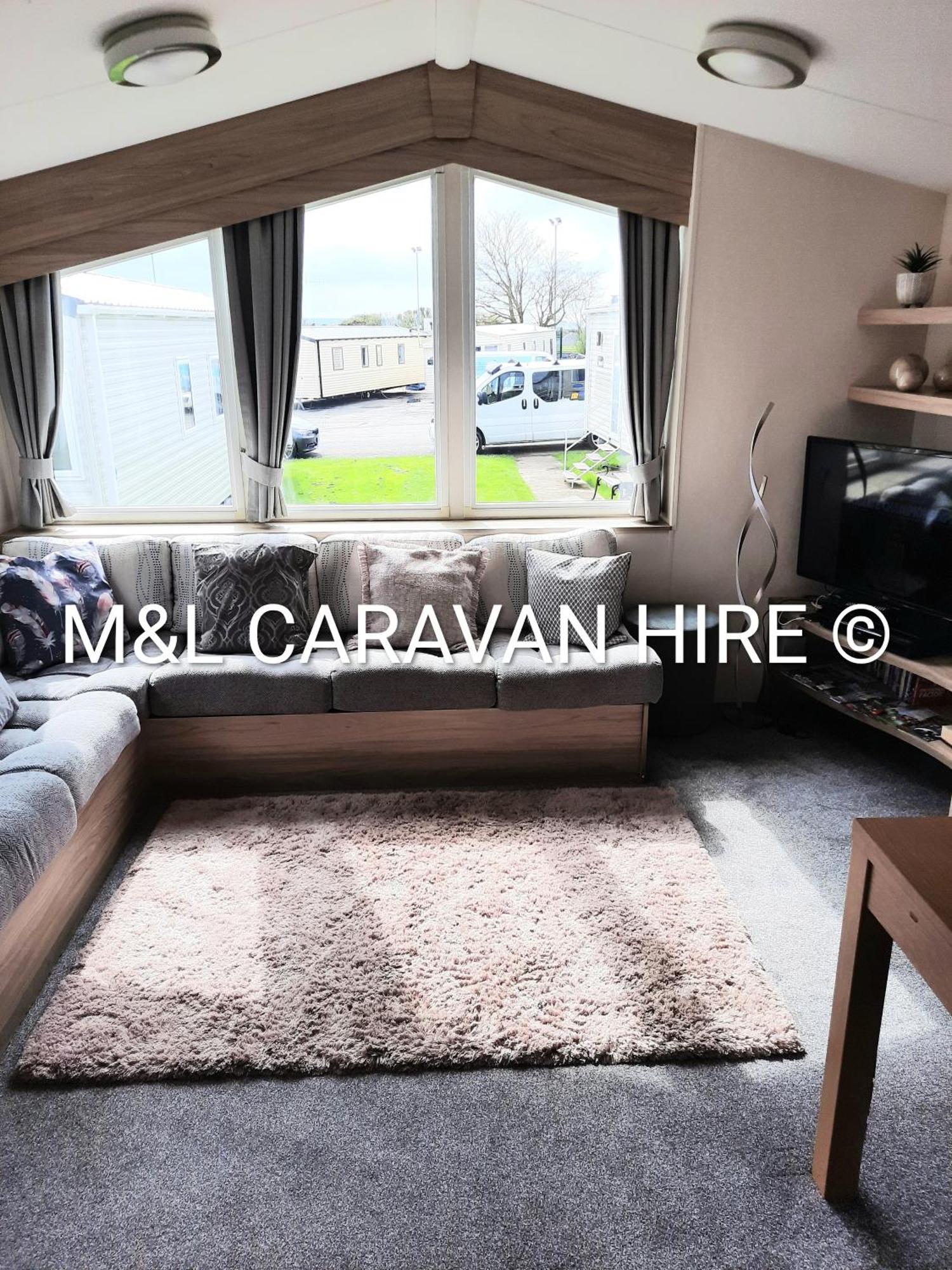 Blue Dolphin Holiday Park Gristhorpe Екстериор снимка